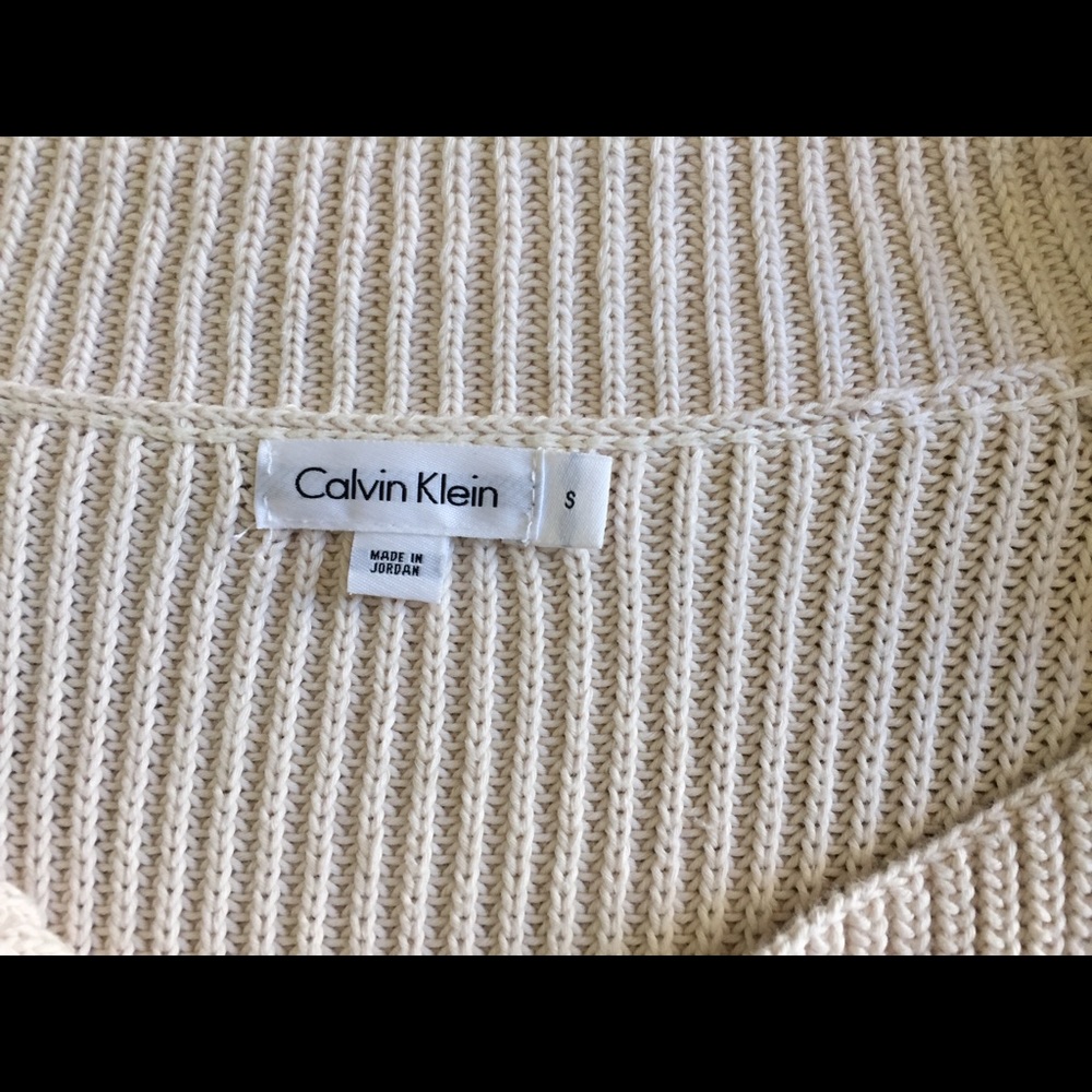Calvin Klein sweater - Picture 2 of 2